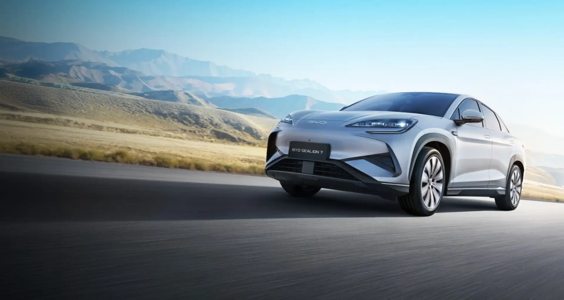 Carros electricos BYD y su sede en China en la ciudad de Shenzhen